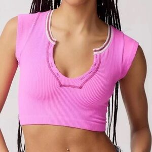 Out From Under Sleeveless Ribbed Top. Size M/L.